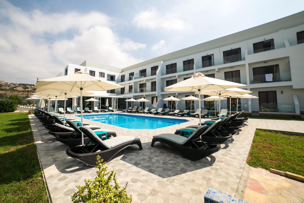 Marica'S Boutique Hotel Kissonerga Esterno foto