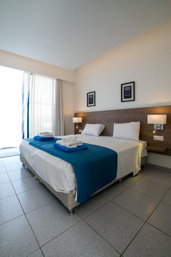 Marica'S Boutique Hotel Kissonerga Esterno foto